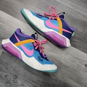 Nike Air Zoom Crossover GS Size 6.5y